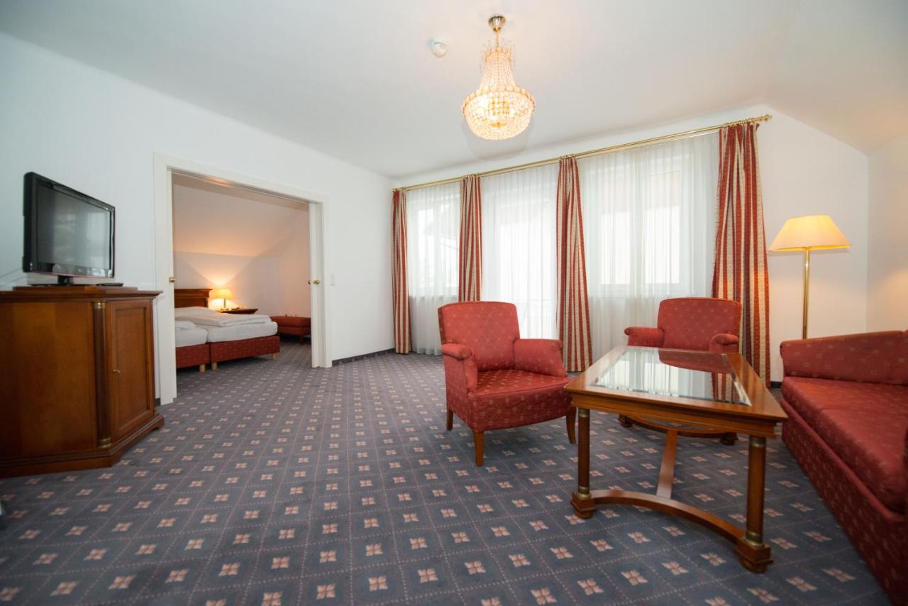 Parkhotel Styria Steyr Bagian luar foto