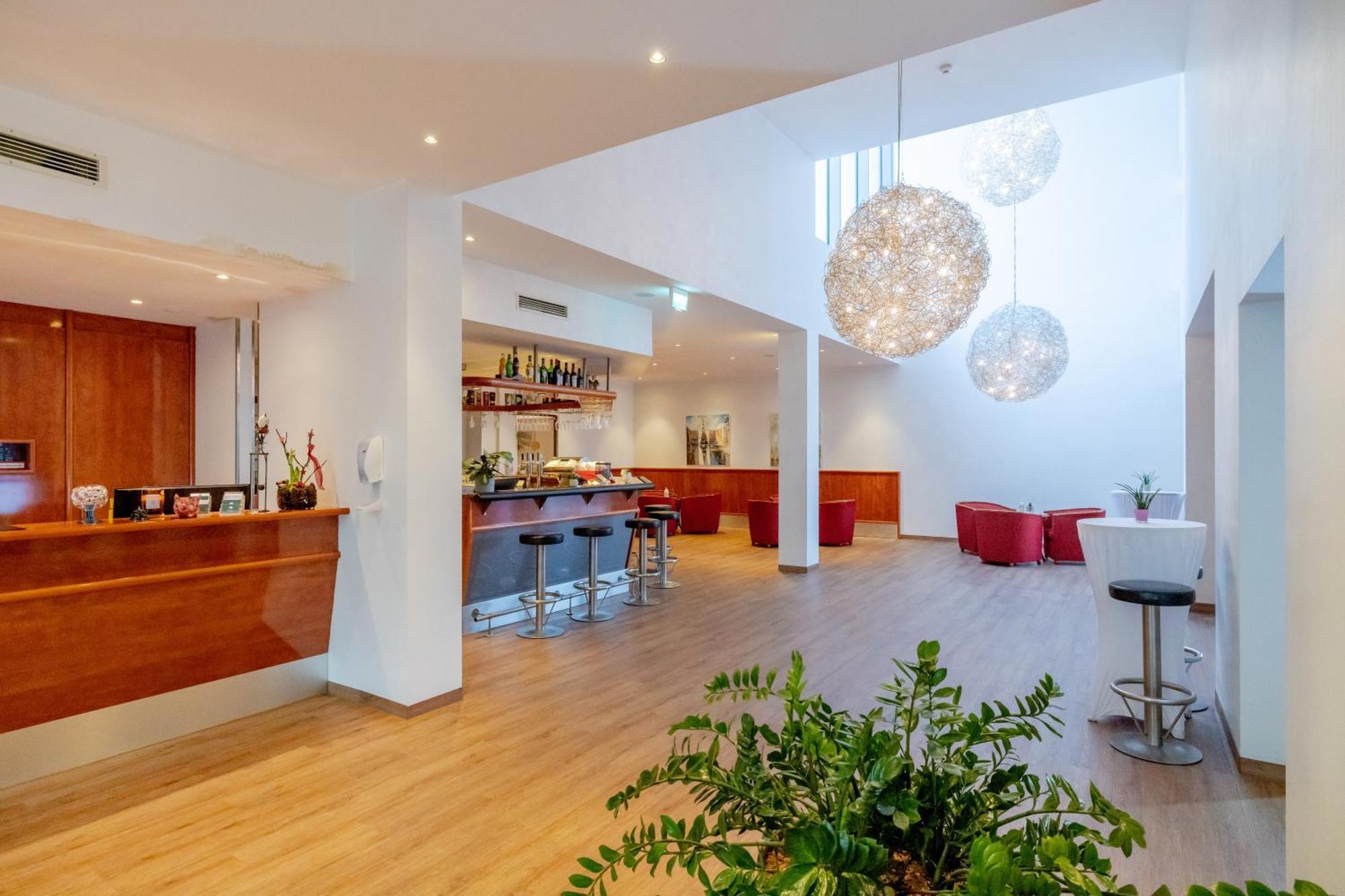 Parkhotel Styria Steyr Bagian luar foto